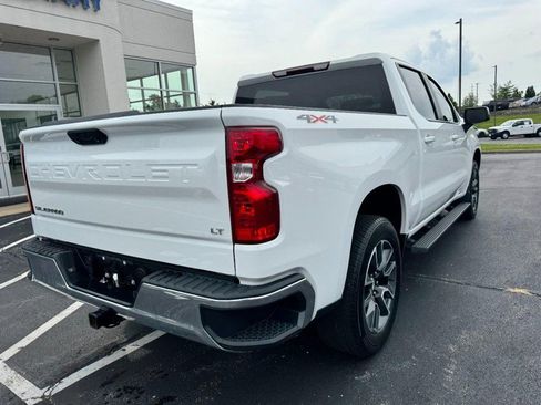 Used 2024 Chevrolet Silverado 1500 LT AWD/4WD image 3
