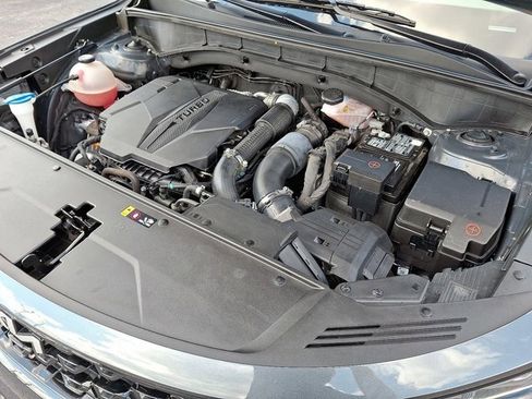 Used 2023 Kia Sorento SX image 32