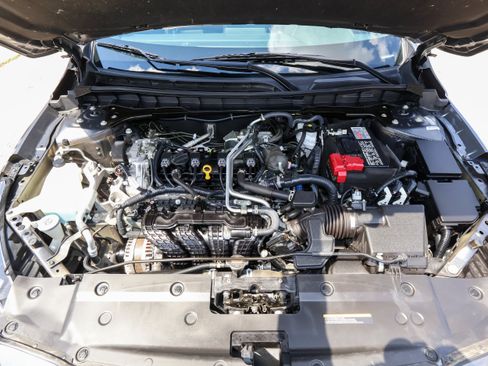 Used 2025 Nissan Altima 2.5 SV FWD image 30