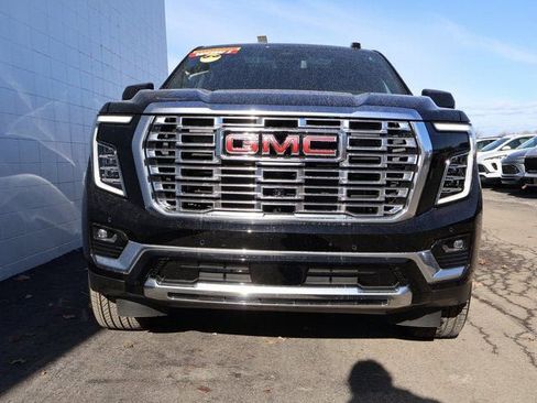 New 2026 GMC Yukon XL Denali w/ Sun & Power Step Package AWD/4WD image 2