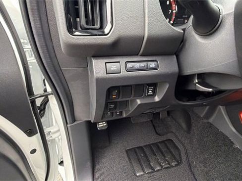 New 2026 Nissan Frontier PRO-4X w/ Pro-4x Convenience Package image 30