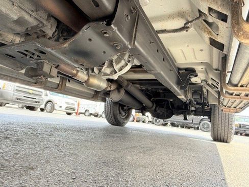 Used 2003 Ford Excursion XLT AWD/4WD image 25
