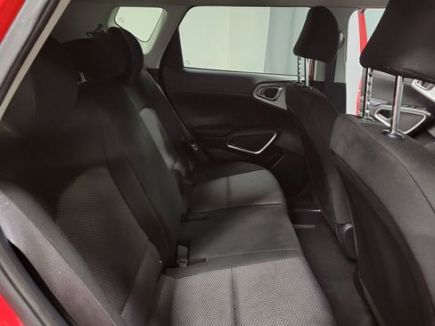 Used 2023 Kia Soul LX image 20
