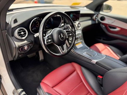 Used 2022 Mercedes-Benz GLC 300 4MATIC image 14