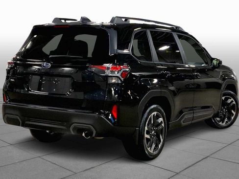 Certified 2025 Subaru Forester Limited image 12