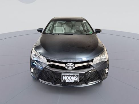 Used 2017 Toyota Camry XLE image 11