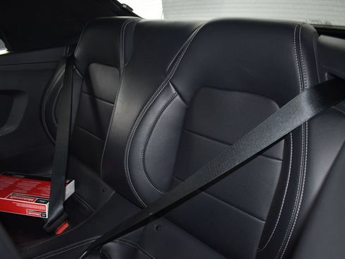 Used 2025 Ford Mustang GT Premium RWD image 16