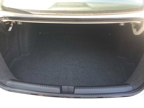 Used 2012 Volkswagen Jetta SE image 20