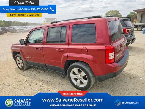 Used 2014 Jeep Patriot Latitude AWD/4WD image 3