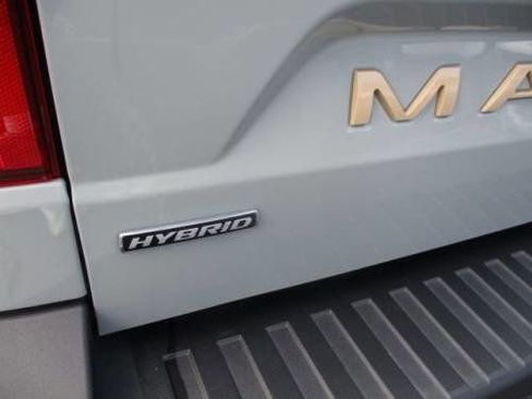 Used 2024 Ford Maverick XL image 5