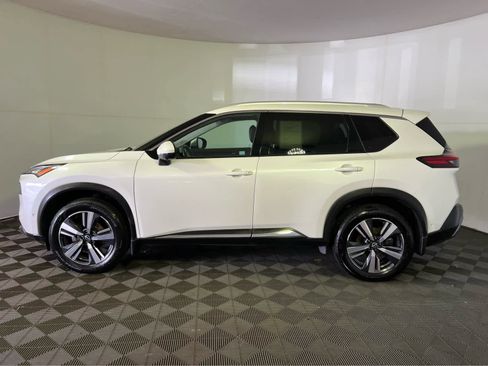 Certified 2023 Nissan Rogue SL w/ SL Premium Package image 4