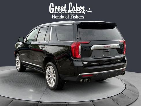 Used 2021 GMC Yukon Denali w/ Denali Premium Package AWD/4WD image 3