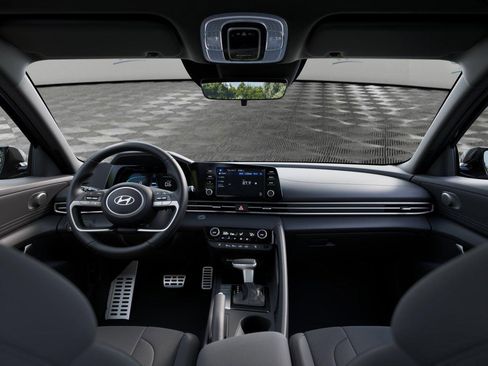 New 2026 Hyundai Elantra Sport FWD image 11