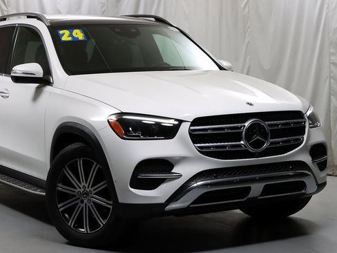 Used 2024 Mercedes-Benz GLE 350 4MATIC w/ Driver Assistance Package image 2