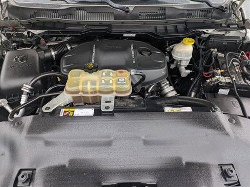 Used 2017 RAM 1500 Laramie w/ Convenience Group image 21