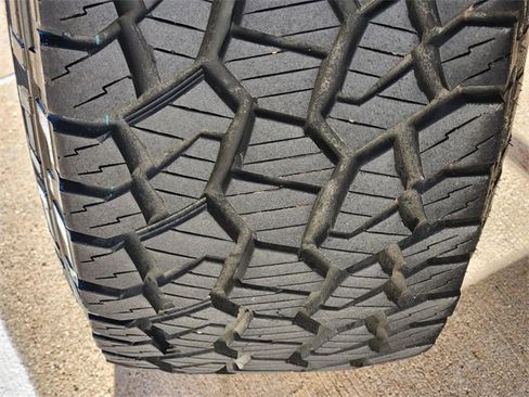 Used 2012 Jeep Wrangler Sport w/ Connectivity Group image 11