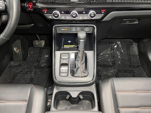 Used 2025 Honda CR-V Sport Touring image 13