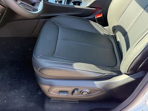 New 2026 Jeep Grand Cherokee Limited image 22