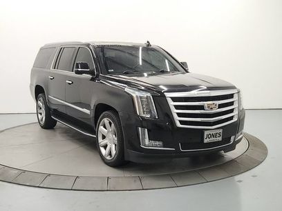 Used 2018 Cadillac Escalade ESV Luxury