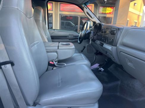 Used 2007 Ford F250 XL image 21