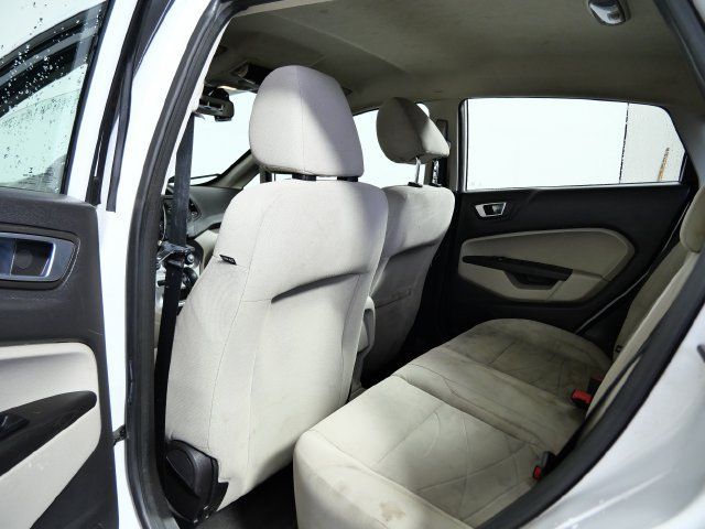 Used 2014 Ford Fiesta SE FWD image 13