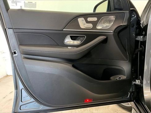 New 2026 Mercedes-Benz GLS 450 GLS 450 image 10