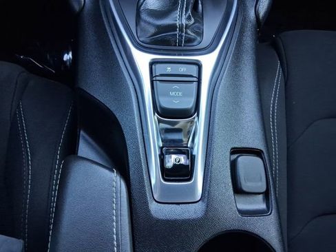 Used 2019 Chevrolet Camaro LT w/ Technology Package image 6
