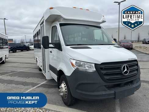 Used 2022 Mercedes-Benz Sprinter 3500 image 1