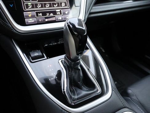 Used 2024 Subaru Outback Limited image 40