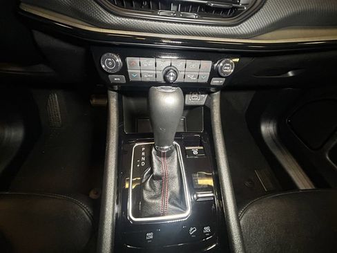 Used 2025 Jeep Compass Trailhawk AWD/4WD image 11