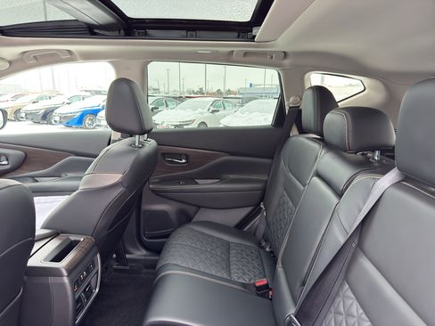 Used 2024 Nissan Murano Platinum w/ Cargo Package image 32