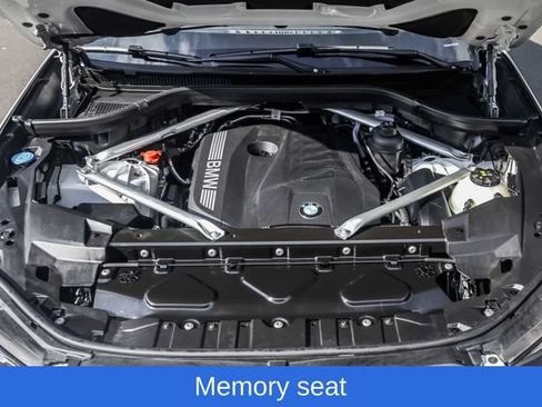 Used 2026 BMW X5 xDrive40i AWD/4WD image 34