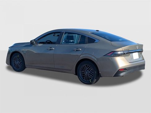 New 2026 Nissan Sentra SV image 3