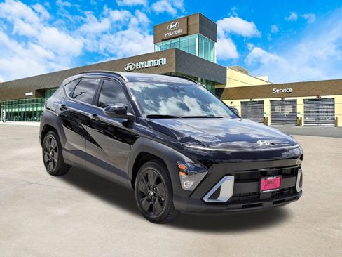 Certified 2026 Hyundai Kona SEL Sport FWD image 3