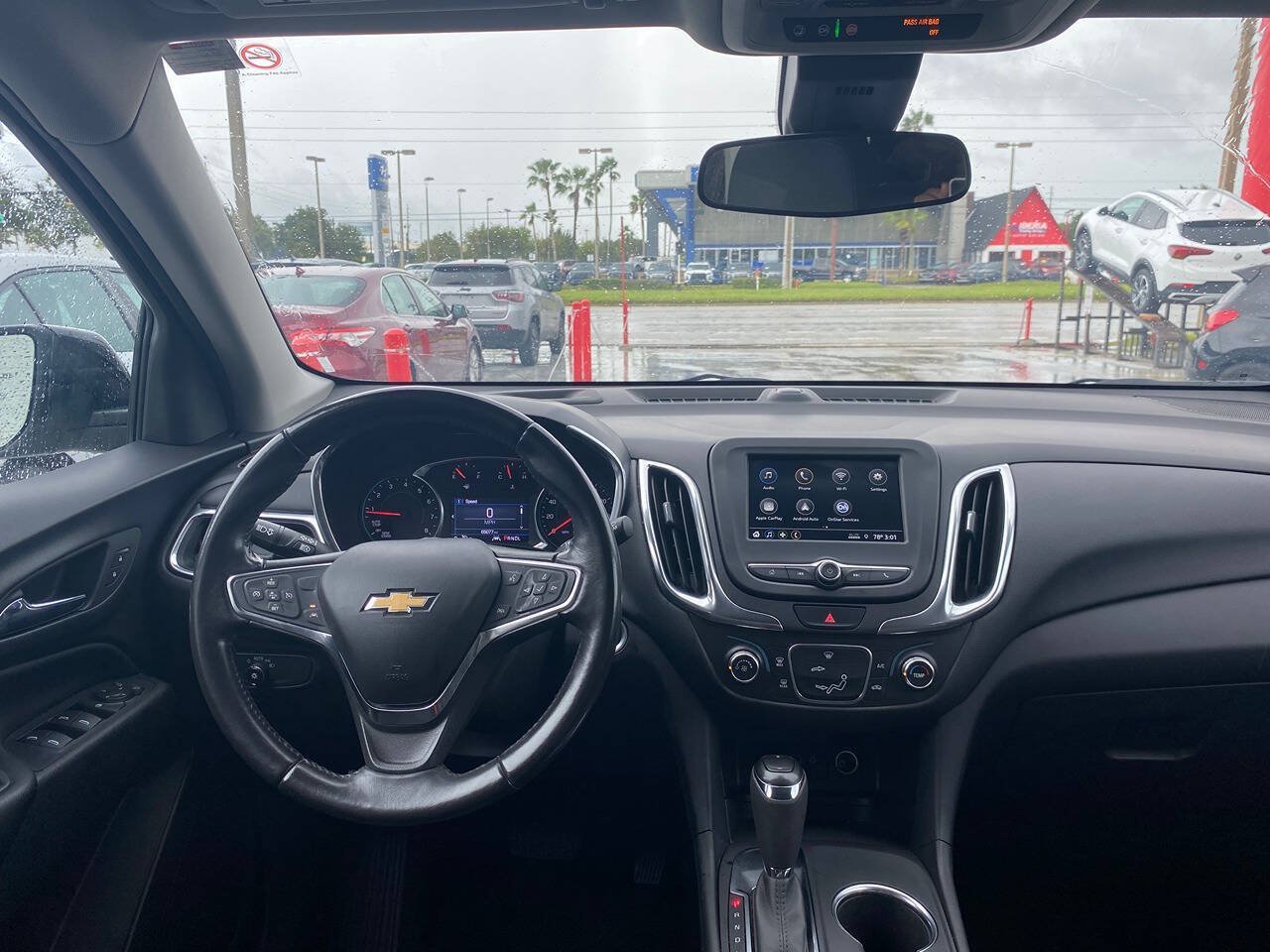 Used 2019 Chevrolet Equinox LT w/ Driver Convenience Package AWD/4WD image 10