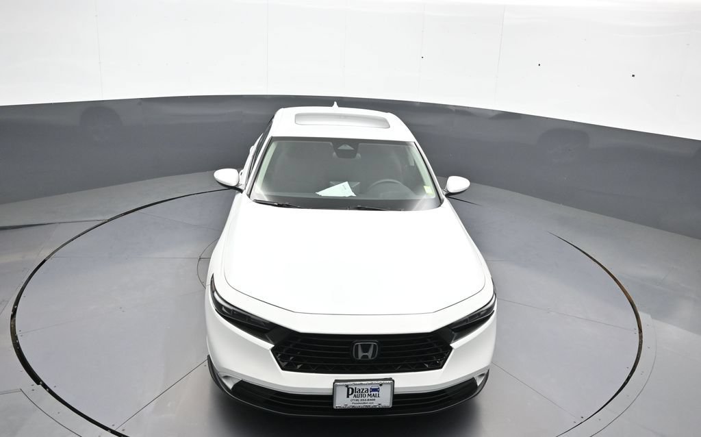 Certified 2023 Honda Accord EX image 34