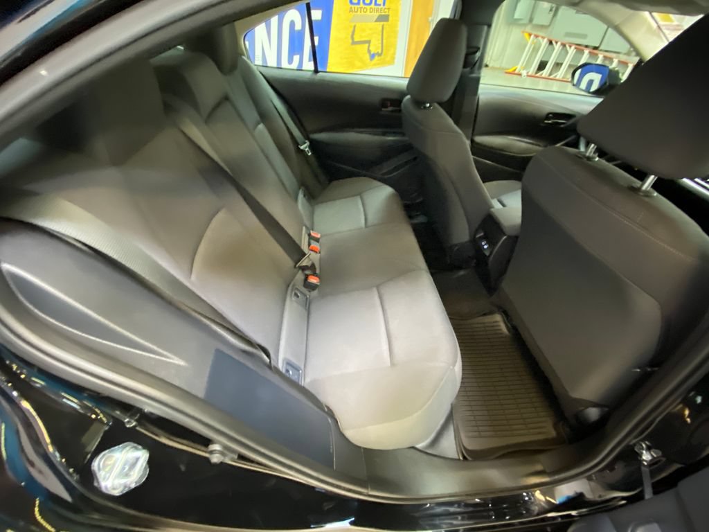 Used 2026 Toyota Corolla LE FWD image 27