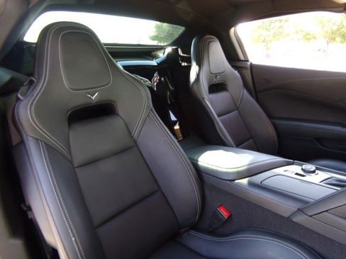 Used 2016 Chevrolet Corvette Stingray Convertible w/ 2LT Preferred Equipment Group RWD image 27