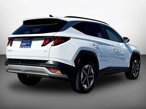 Certified 2025 Hyundai Tucson SEL AWD/4WD image 6