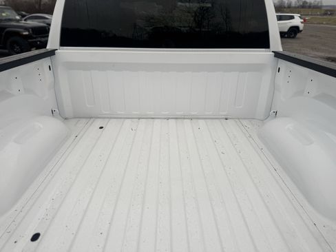 New 2026 RAM 1500 Big Horn AWD/4WD image 11