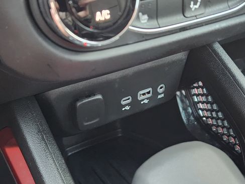 Used 2023 Chevrolet TrailBlazer RS w/ Convenience Package image 20