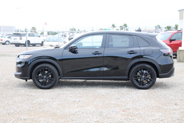 New 2027 Honda HR-V Sport image 4