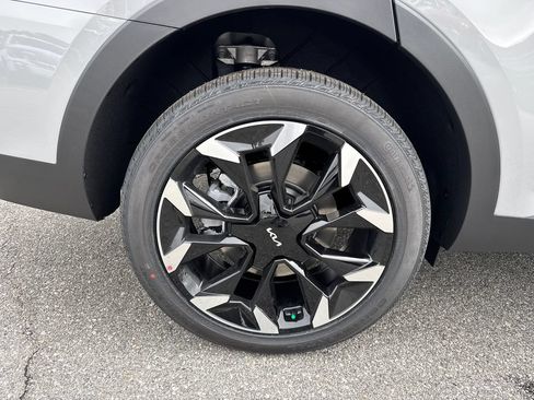 New 2026 Kia Sorento EX AWD/4WD image 17