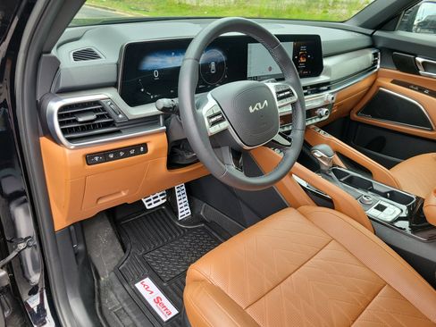Used 2024 Kia Telluride SX X-Line AWD/4WD image 3