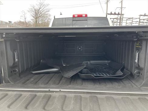 Certified 2016 RAM 1500 Laramie w/ Convenience Group image 13