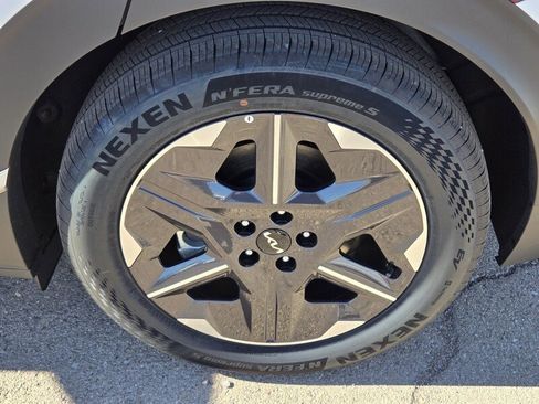 New 2025 Kia EV6 Light image 5