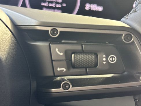 Certified 2025 Porsche Taycan image 27