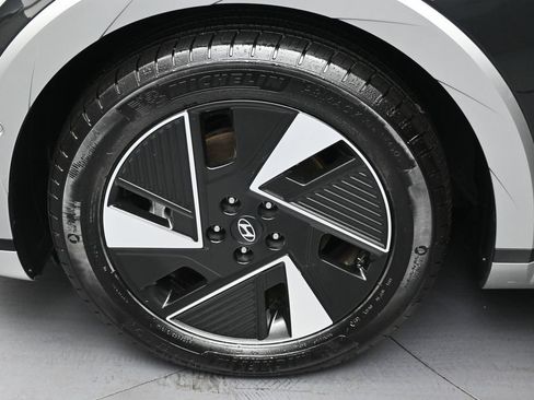 Used 2025 Hyundai Ioniq 5 Limited RWD image 41