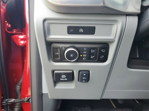 New 2025 Ford F150 Lariat w/ Equipment Group 501A Mid image 10