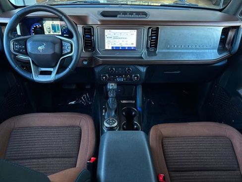 Used 2023 Ford Bronco Outer Banks AWD/4WD image 30